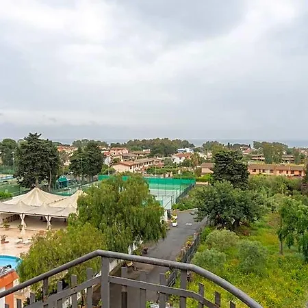 Hotiday Cagliari Sant'elena Hotel 4*